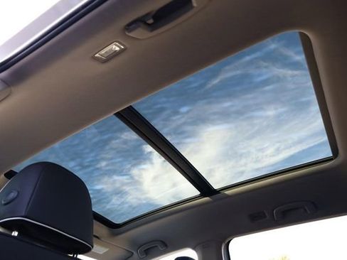 New 2026 Volkswagen Atlas SEL Premium R-Line image 12