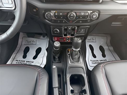 New 2026 Jeep Wrangler Unlimited Rubicon image 19