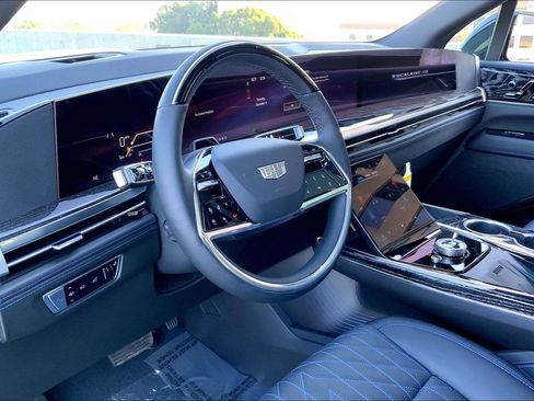 New 2026 Cadillac Escalade IQ Luxury 1 image 9