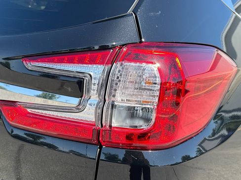 New 2026 Subaru Ascent Limited AWD/4WD image 34