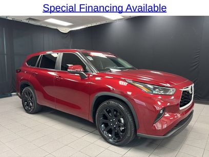 Used 2023 Toyota Highlander LE