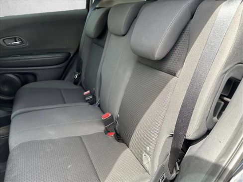 Used 2022 Honda HR-V LX image 18