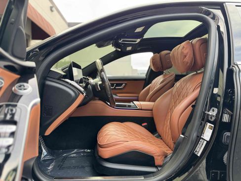 Used 2022 Mercedes-Benz S 500 4MATIC image 6