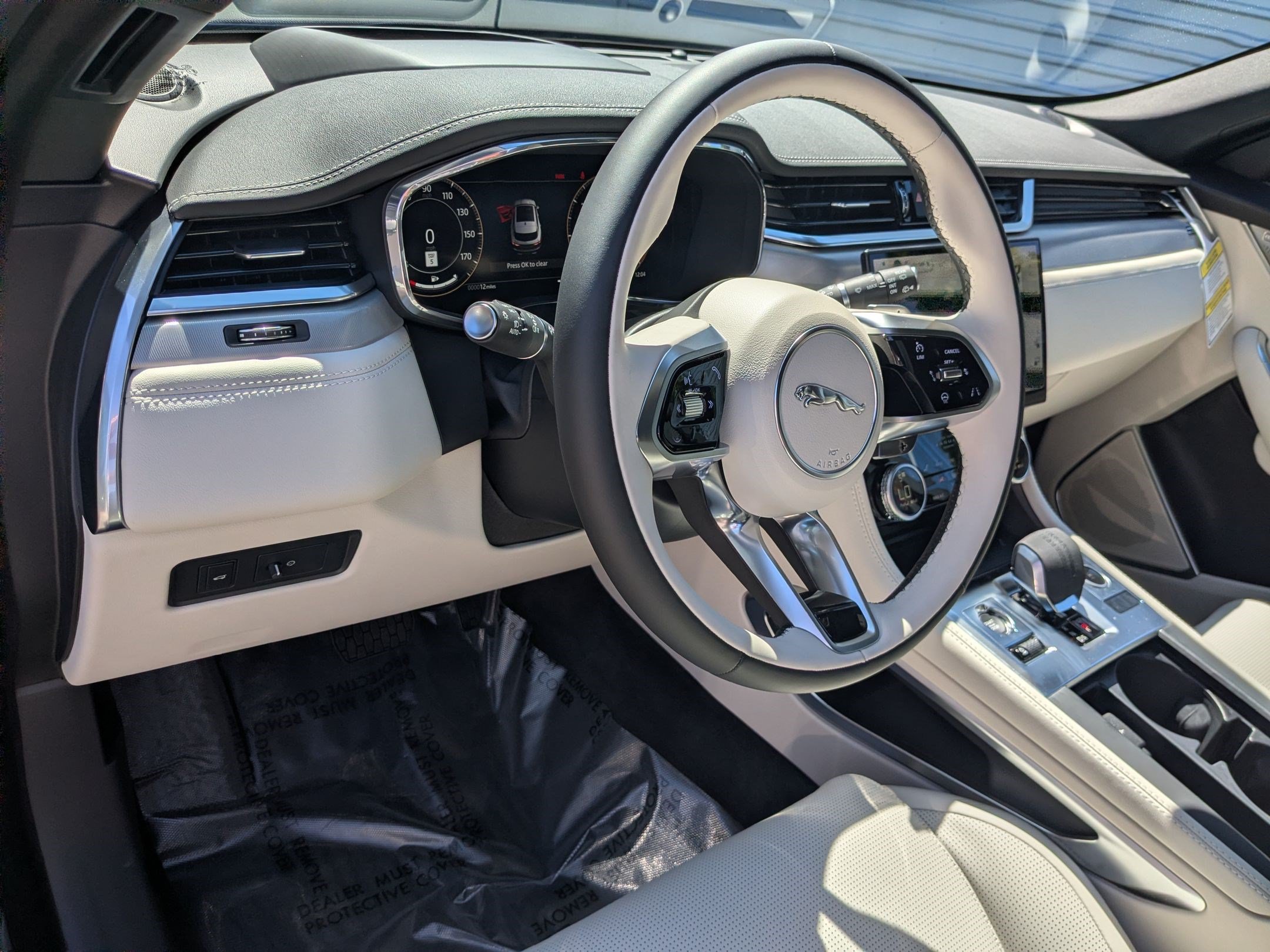 New 2026 Jaguar F-PACE R-Dynamic S AWD/4WD image 14