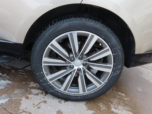 Used 2023 Land Rover Range Rover SE image 43