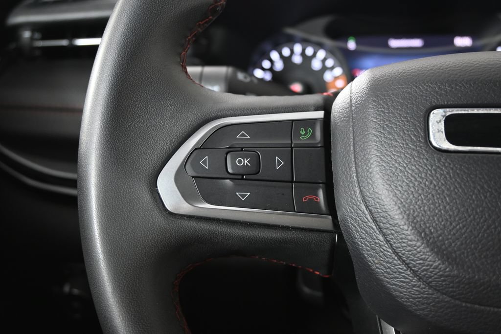 Used 2024 Jeep Compass Trailhawk AWD/4WD image 33