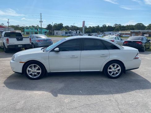 Used 2009 Mercury Sable Premier FWD image 1