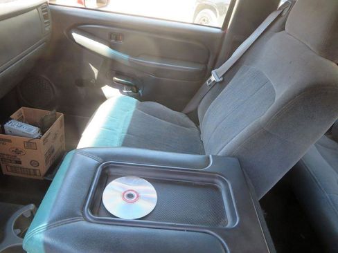 Used 2002 Chevrolet Silverado 3500 2WD Extended Cab image 22