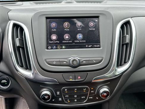 Used 2024 Chevrolet Equinox LT w/ LPO, Floor Liner Package FWD image 16