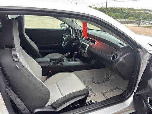 Used 2013 Chevrolet Camaro LT w/ Rear Vision Package RWD image 18