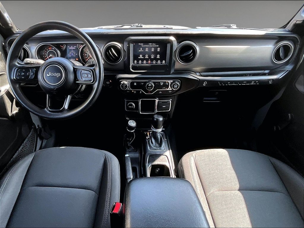 Used 2022 Jeep Wrangler Unlimited Sport AWD/4WD image 21