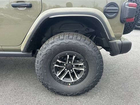 New 2026 Jeep Wrangler Unlimited Rubicon image 18