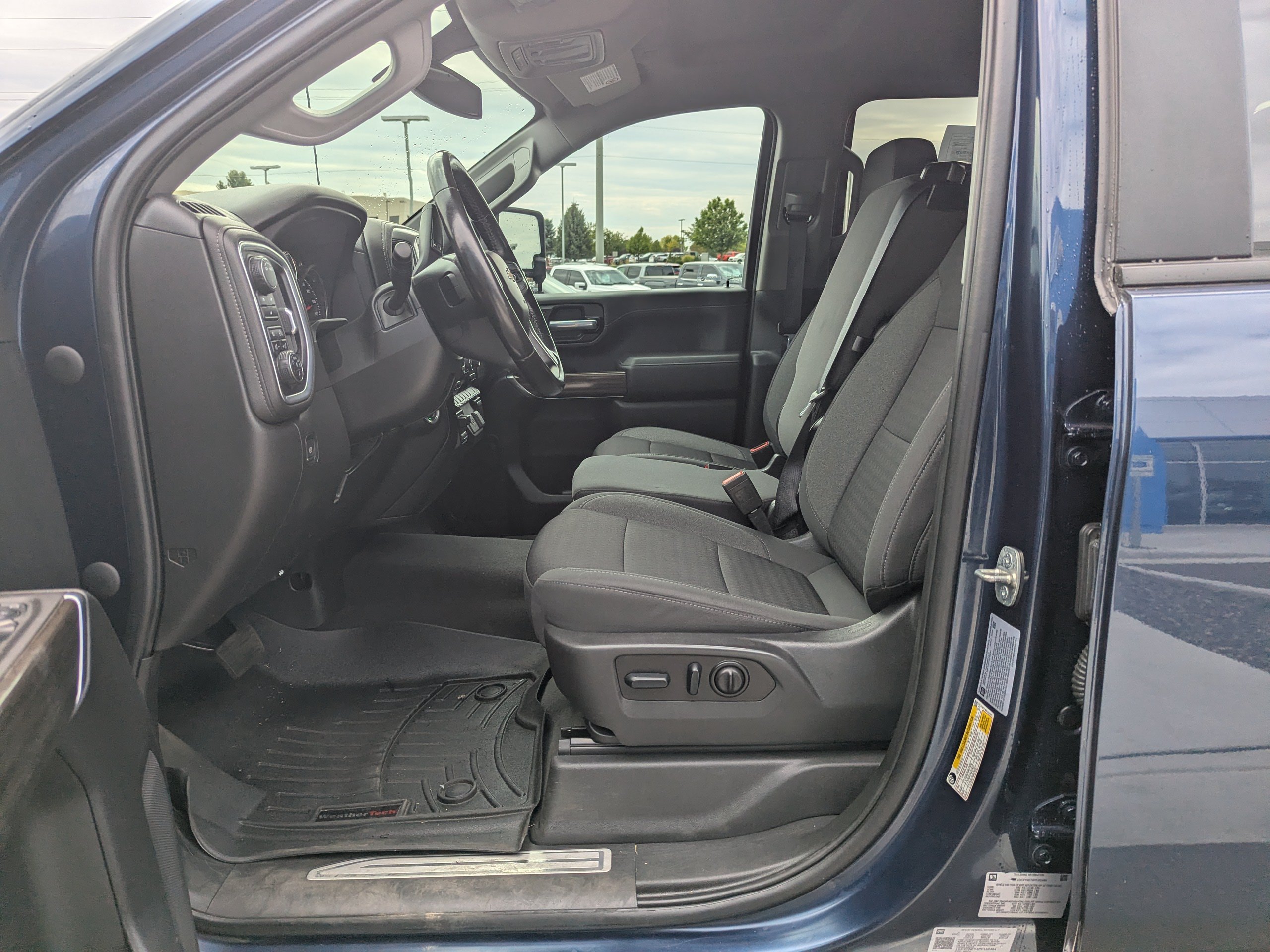 Certified 2023 Chevrolet Silverado 2500 LT w/ All Star Edition AWD/4WD image 12