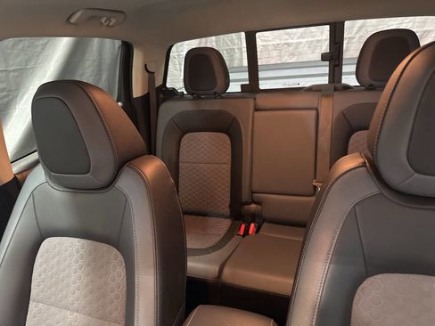 Used 2021 Chevrolet Colorado Z71 image 30