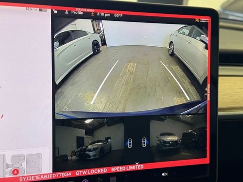Used 2018 Tesla Model 3 RWD image 12