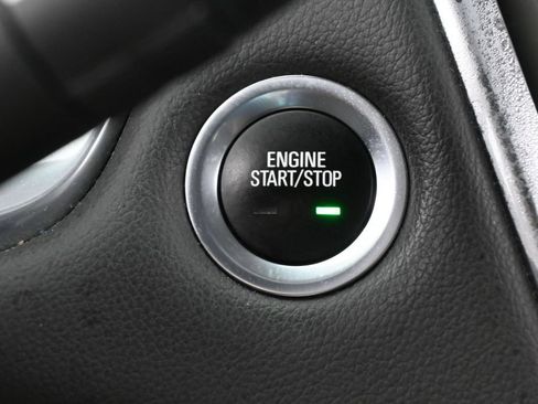 Used 2020 Chevrolet Traverse LS FWD image 25