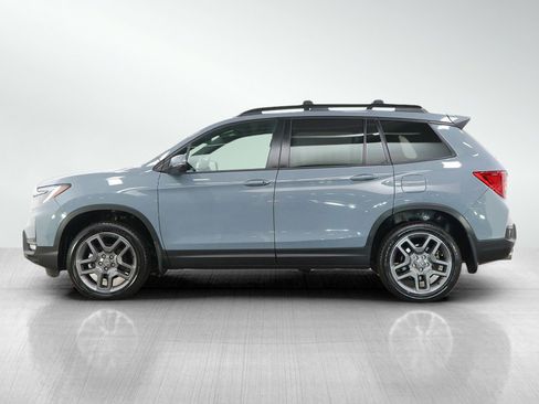 Used 2023 Honda Passport EX-L image 2