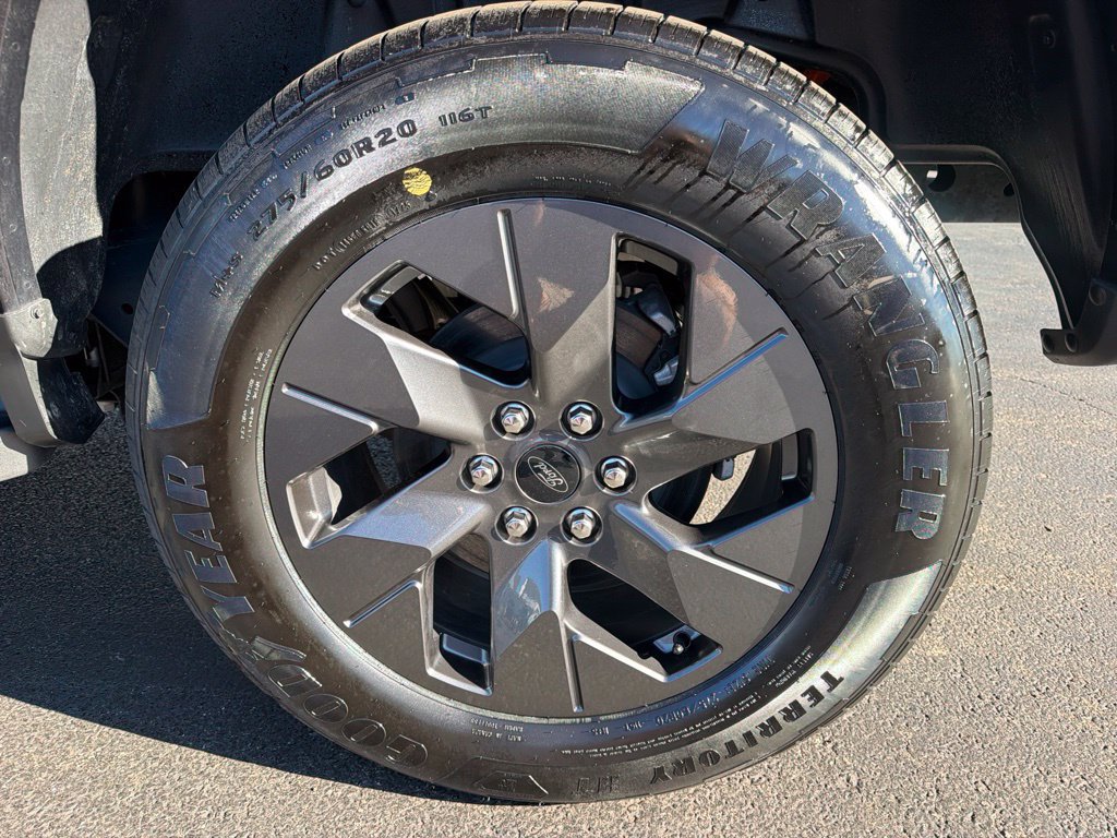 Used 2025 Ford F150 Lightning Flash AWD/4WD image 53