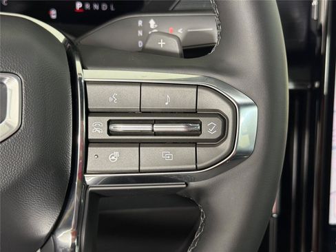 New 2026 GMC Acadia Elevation w/ Black Edition FWD image 27