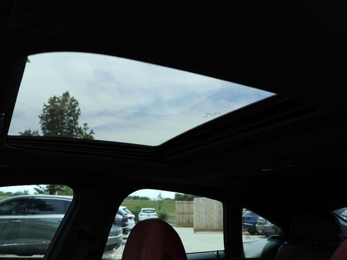 Used 2023 BMW i4 eDrive40 RWD image 29