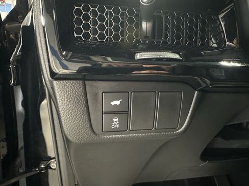 Used 2025 Honda CR-V EX-L image 20