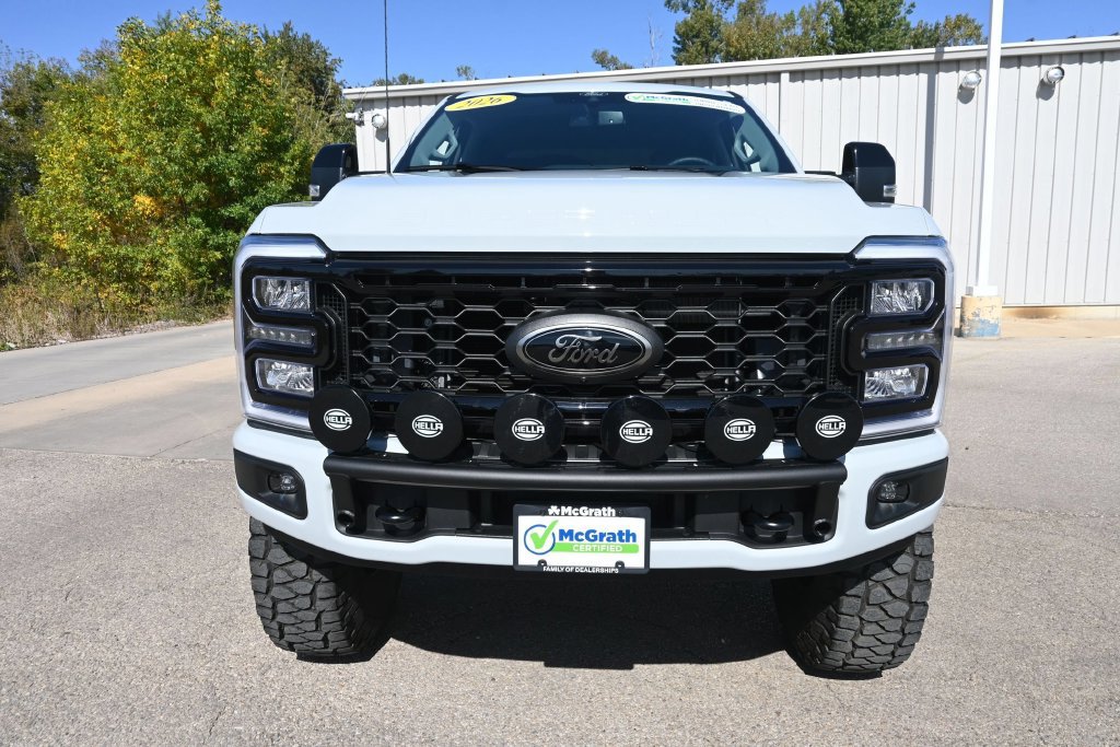Used 2026 Ford F250 Lariat w/ Black Appearance Package AWD/4WD image 5