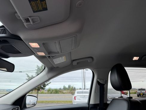 Used 2022 Ford Escape SEL w/ SEL Stealth AWD Package image 17