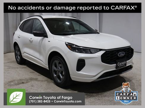 Used 2024 Ford Escape ST-Line image 1