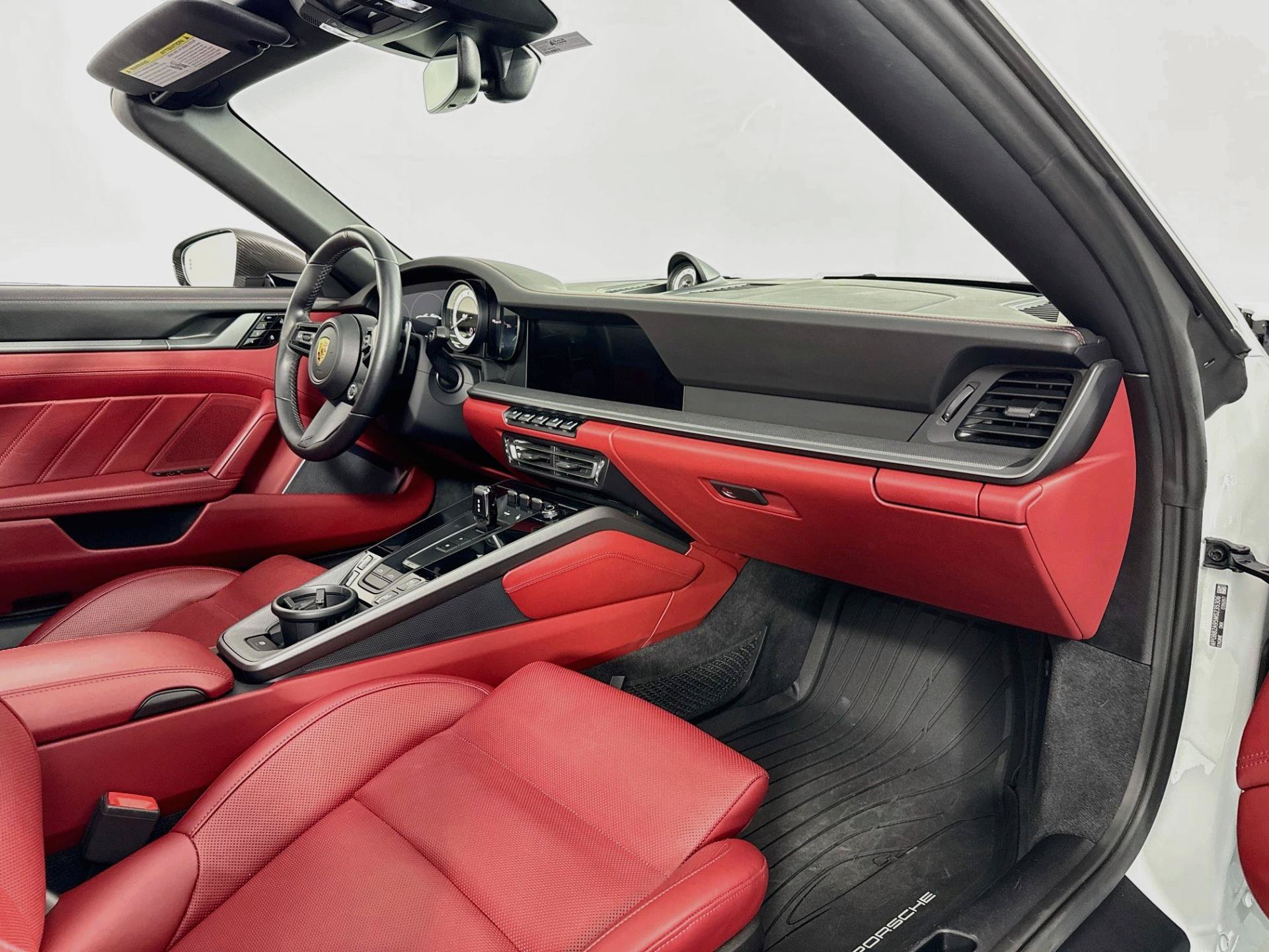 Used 2021 Porsche 911 AWD/4WD image 29