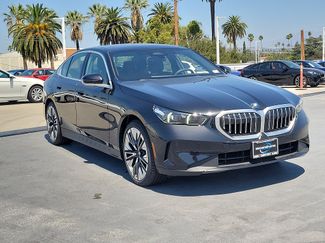 New 2026 BMW 530i w/ Premium Package RWD video 2