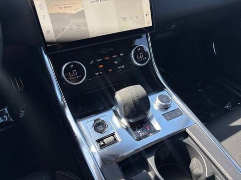 New 2024 Jaguar XF R-Dynamic SE image 28