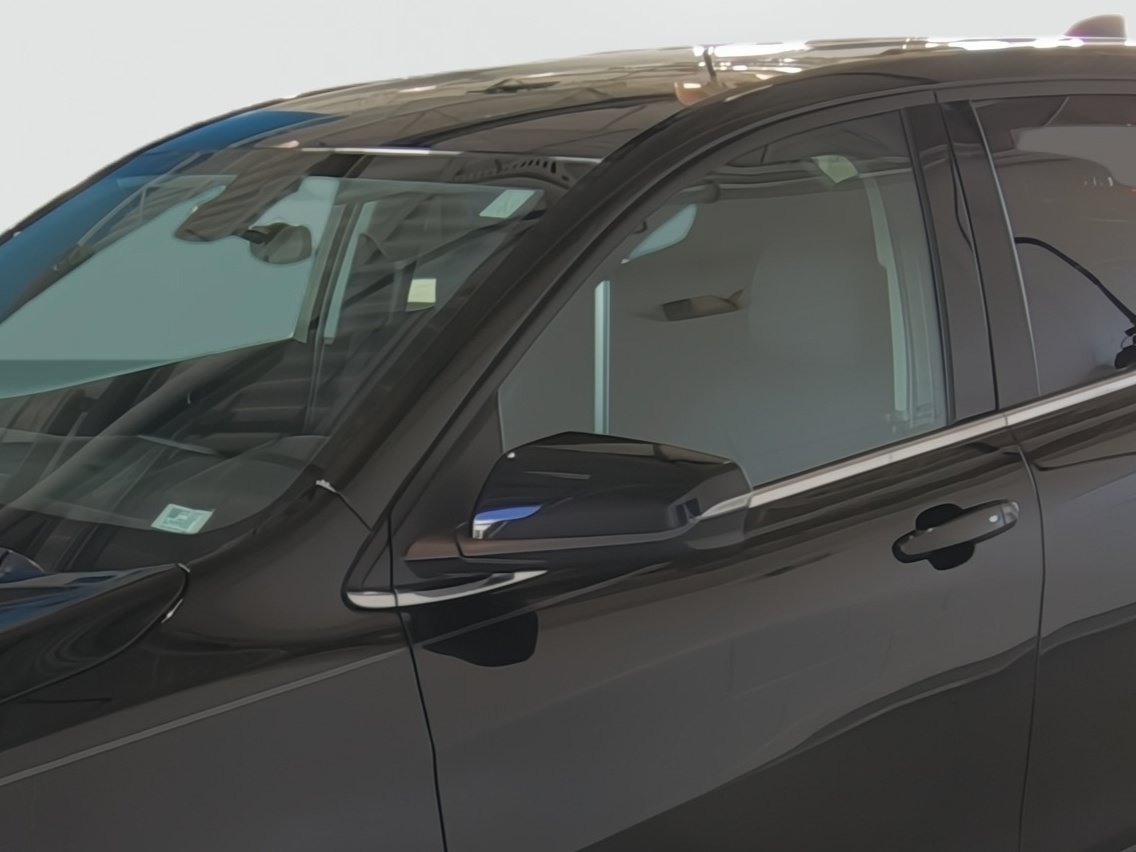 Used 2019 Chevrolet Equinox LT FWD image 8