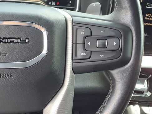 Used 2023 GMC Sierra 1500 Denali AWD/4WD image 18