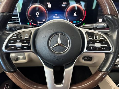 Used 2022 Mercedes-Benz GLE 450 4MATIC image 10