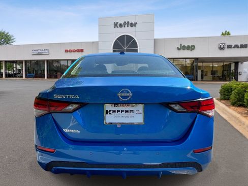 Used 2024 Nissan Sentra SV FWD image 5