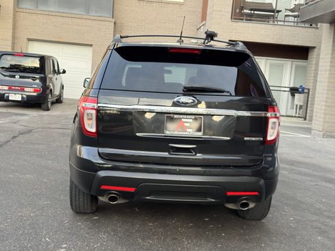 Used 2013 Ford Explorer FWD image 4