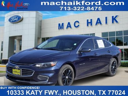 Used 2018 Chevrolet Malibu LT w/ Leather Package