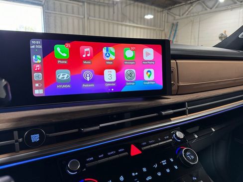 Used 2024 Hyundai Santa Fe Limited image 41