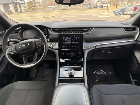 Used 2024 Jeep Grand Cherokee L Laredo w/ Trailer Tow Package image 16