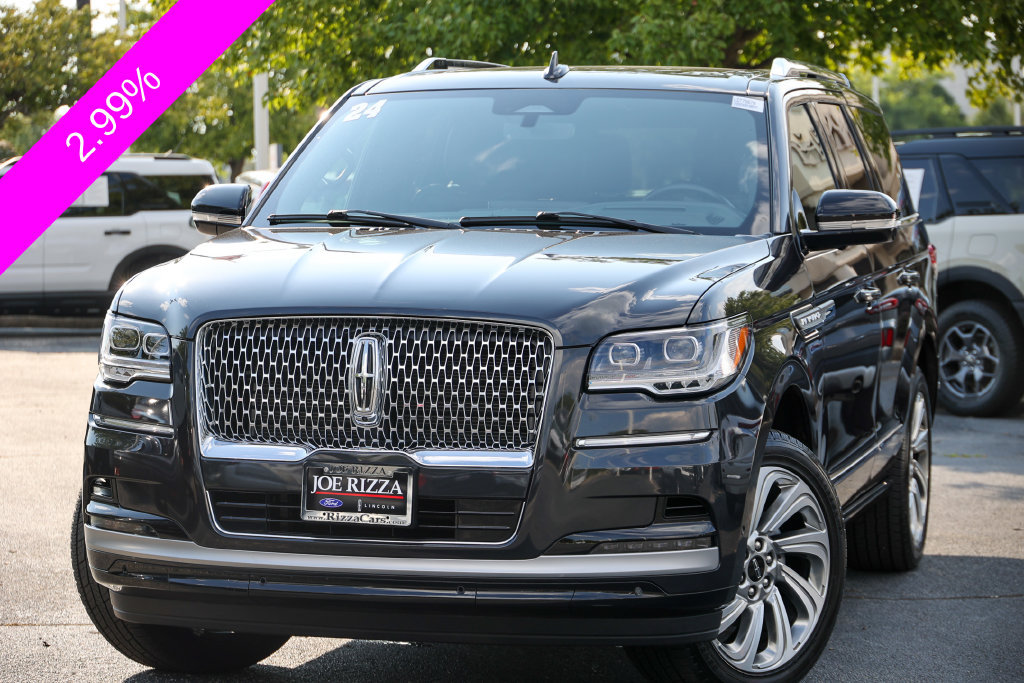 Certified 2024 Lincoln Navigator Reserve AWD/4WD image 31