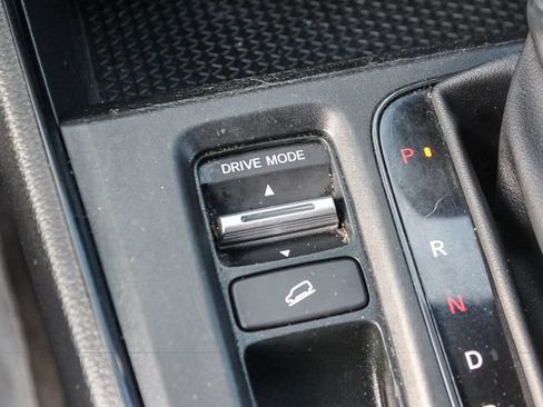 Used 2024 Honda CR-V Sport image 32