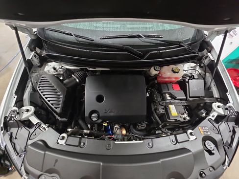 Used 2021 Chevrolet Traverse Premier w/ Redline Edition image 32