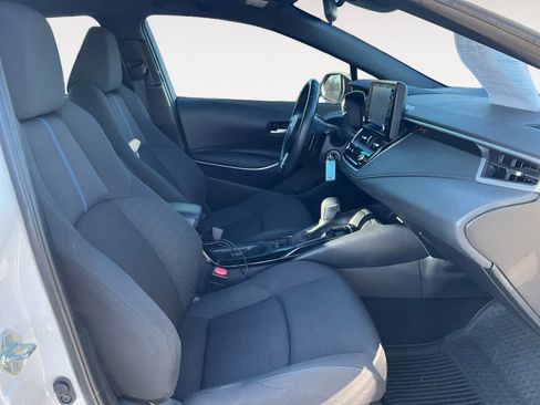 Used 2022 Toyota Corolla SE image 17