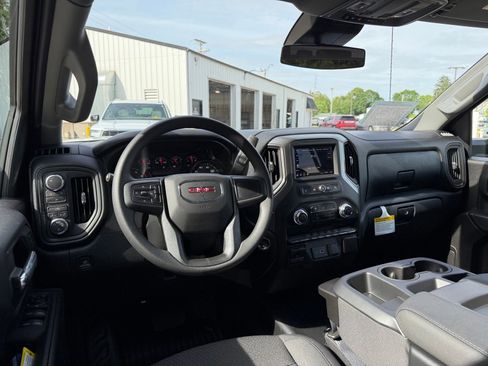 New 2026 GMC Sierra 3500 Pro w/ Convenience Package AWD/4WD image 17