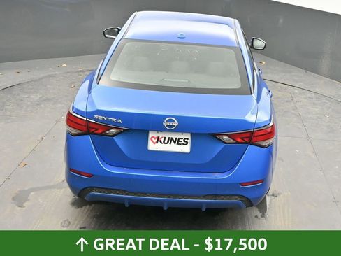 Used 2025 Nissan Sentra SV image 43