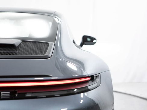 Certified 2026 Porsche 911 GT3 RWD image 20