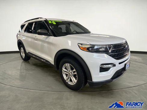 Used 2020 Ford Explorer XLT w/ Equipment Group 202A AWD/4WD image 5