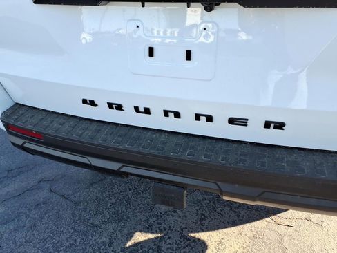 New 2026 Toyota 4Runner SR5 image 5