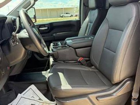 Used 2025 Chevrolet Silverado 3500 W/T AWD/4WD image 9