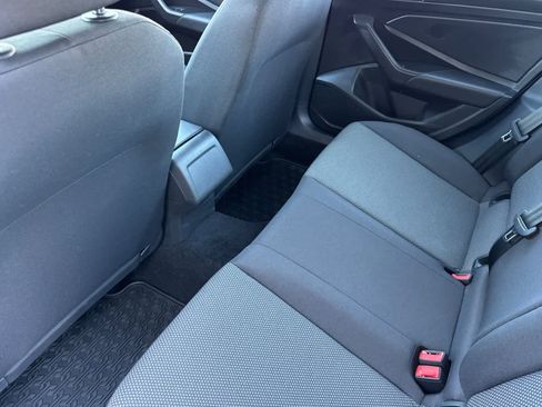 Used 2020 Volkswagen Jetta S image 4